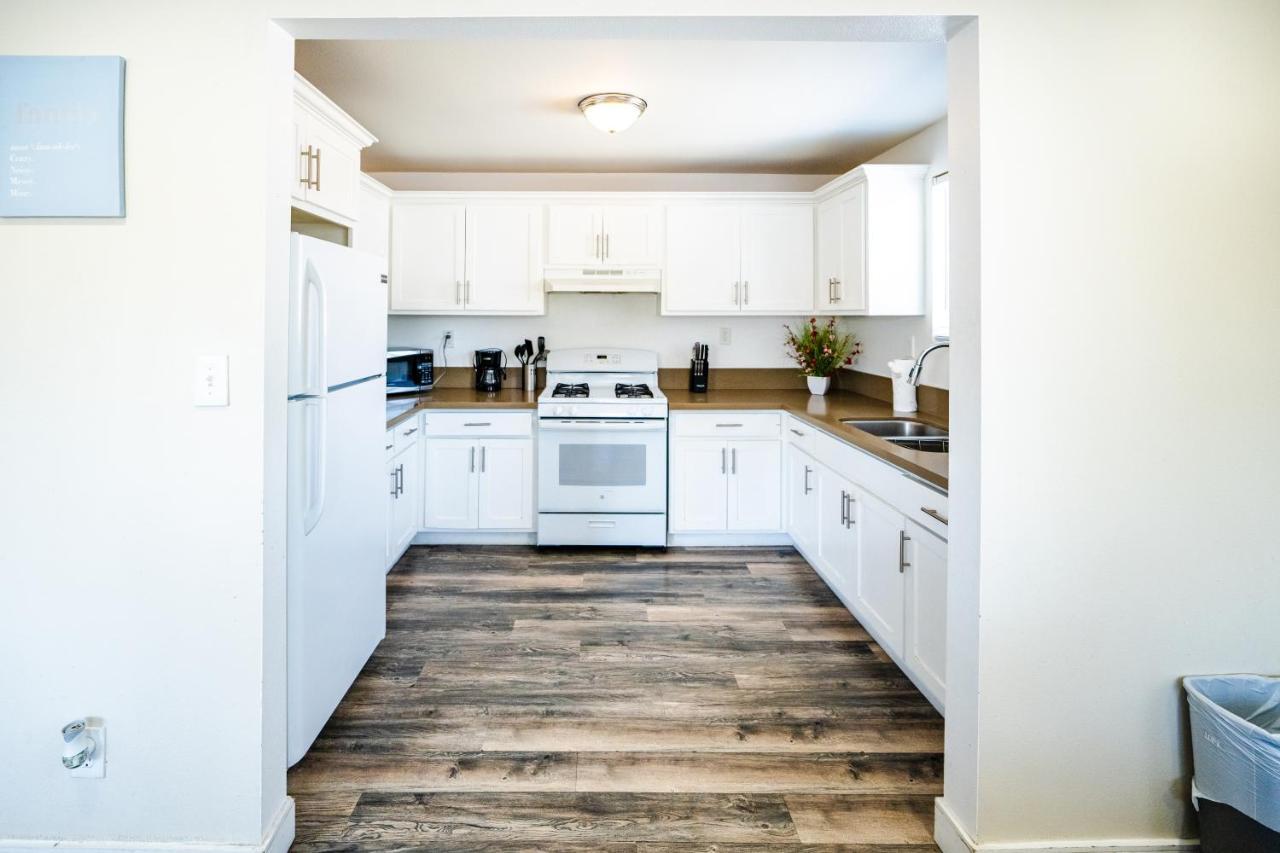 Spacious 5 Bedroom 3 Bath Modern Home By Downtown La With Parking Los Angeles Extérieur photo
