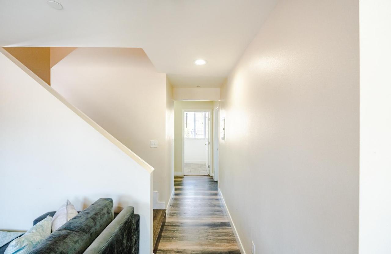 Spacious 5 Bedroom 3 Bath Modern Home By Downtown La With Parking Los Angeles Extérieur photo