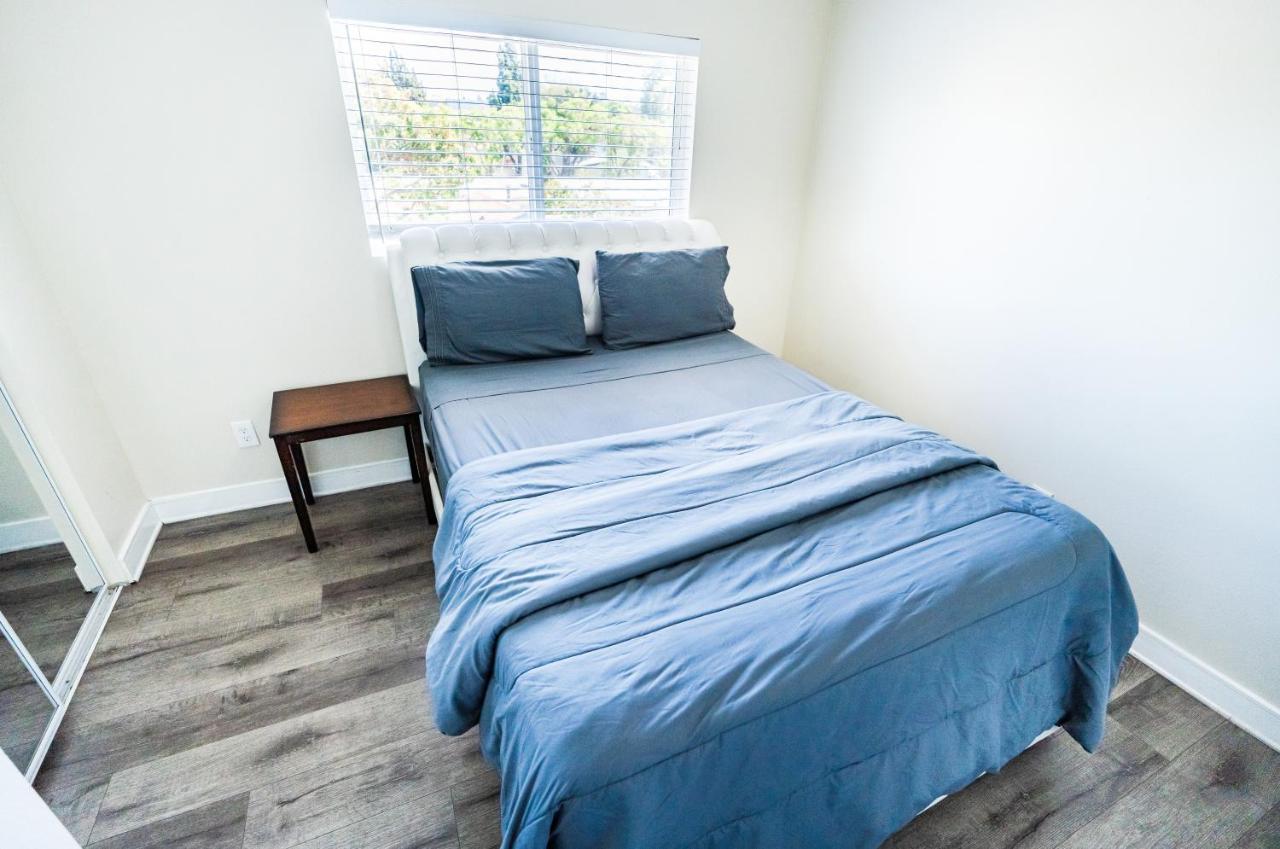 Spacious 5 Bedroom 3 Bath Modern Home By Downtown La With Parking Los Angeles Extérieur photo